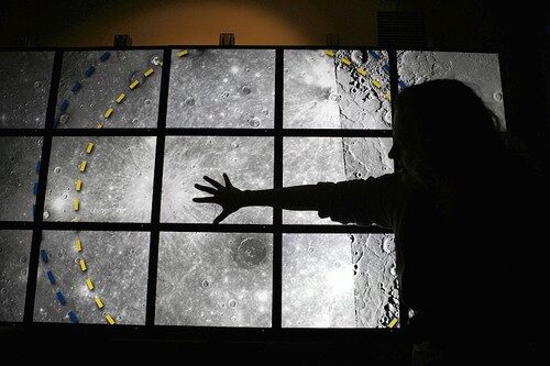 Photos of Mercury from NASA’s MESSENGER Shown on EVL’s Tile Display at Adler Planetarium