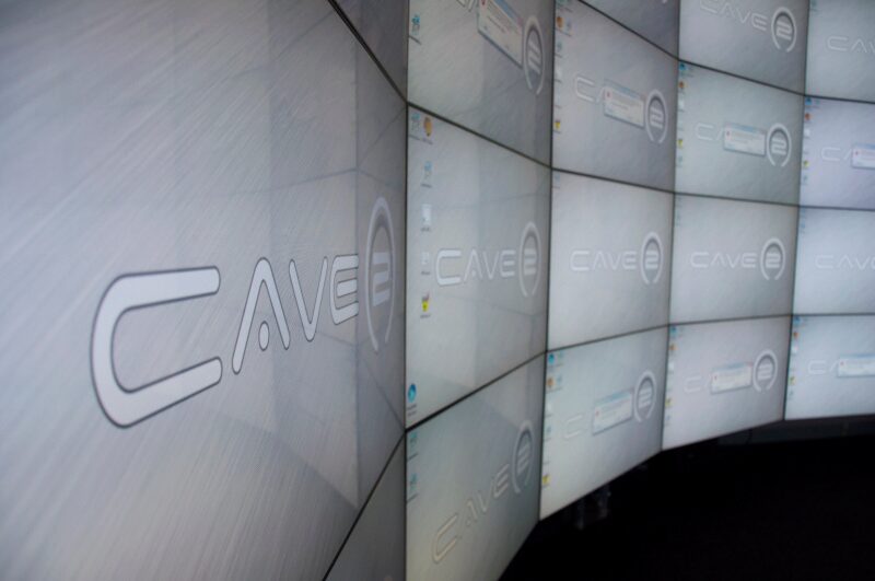 Virtual reality room brings the brain, Mars and research into CAVE2