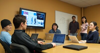 High-Tech, Networked Meeting Space Links CS Students to Project Collaborators