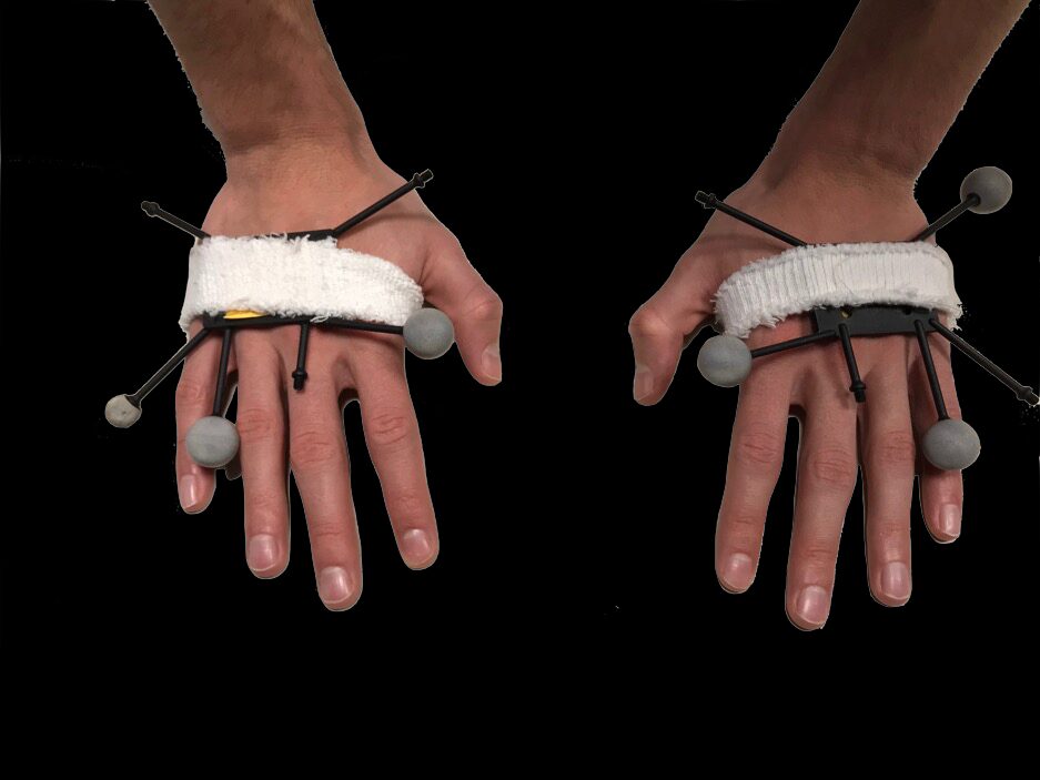 Passive Haptic Feedback for Object Manipulation in Virtual Reality